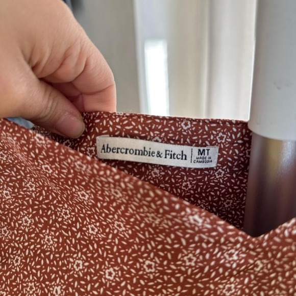 Abercrombie & Fitch Slip Dress Size Medium - Picture 3 of 3